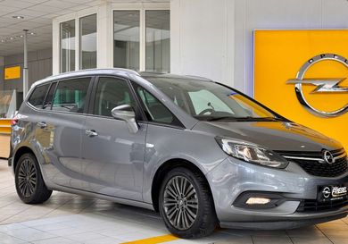 Opel Zafira, 2019