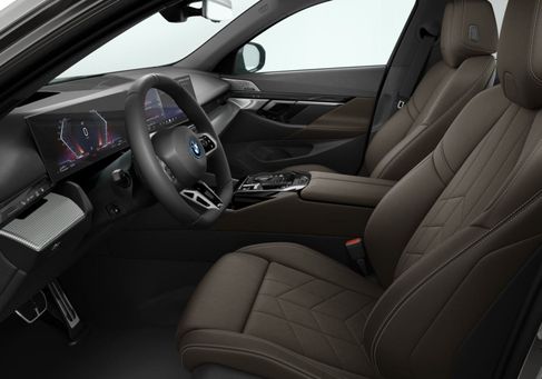 BMW 550, 2026