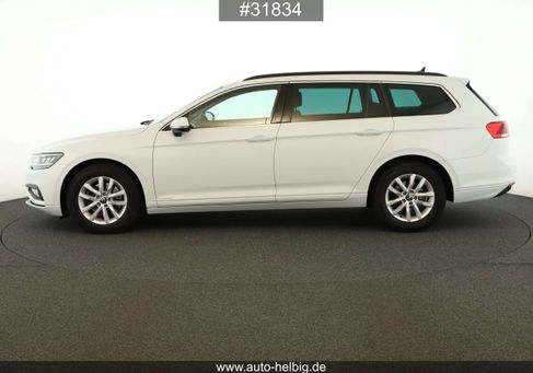 Volkswagen Passat Variant, 2024 2