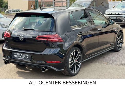 Volkswagen Golf, 2018 3