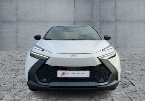 Toyota C-HR, 2024 3