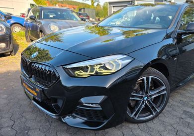 BMW 218, 2023