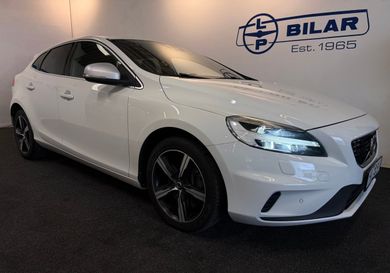 Volvo V40, 2019