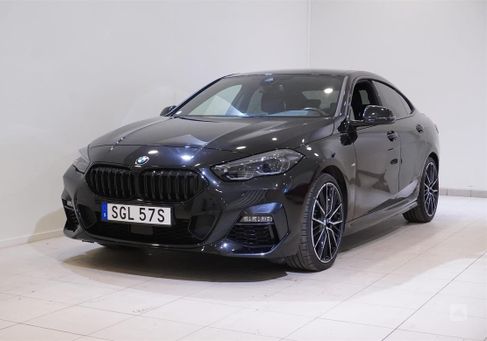 BMW 218, 2022