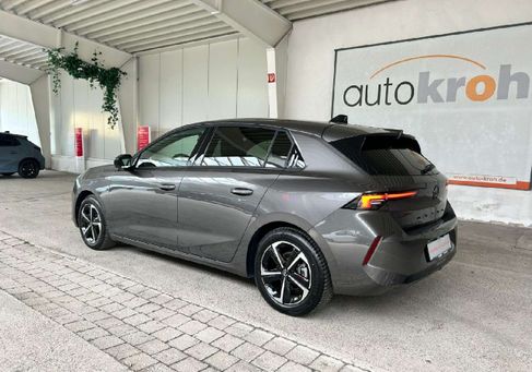 Opel Astra, 2024