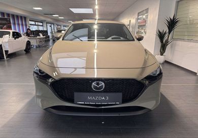 Mazda 3, 2025