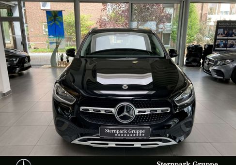 Mercedes-Benz GLA 200, 2020 2