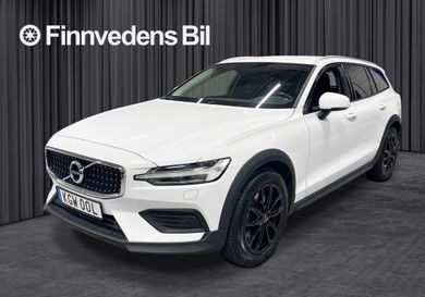 Volvo V60 Cross Country, 2022