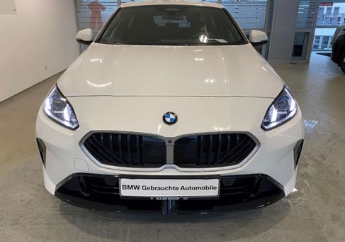 BMW 120, 2025