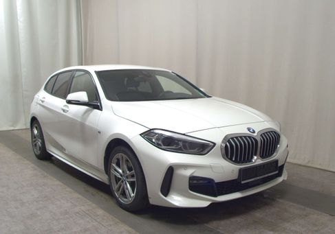BMW 118, 2020