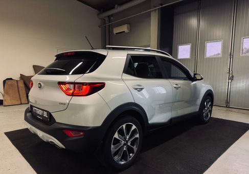 Kia Stonic, 2020 3