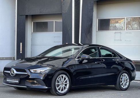 Mercedes-Benz CLA 220, 2022