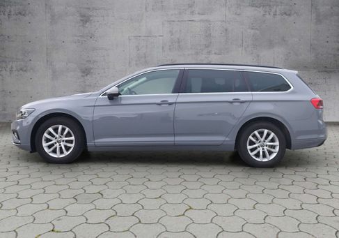 Volkswagen Passat Variant, 2022 3