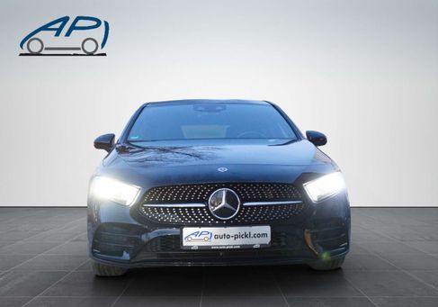 Mercedes-Benz A 180, 2022