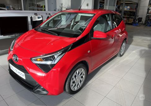 Toyota Aygo, 2021