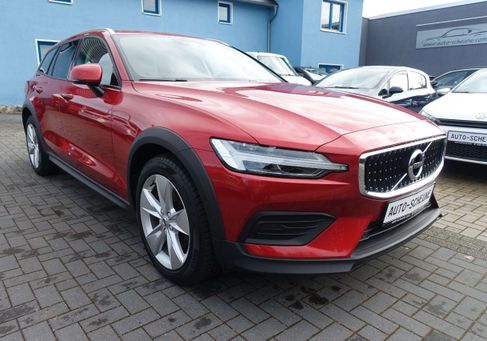 Volvo V60 Cross Country, 2020