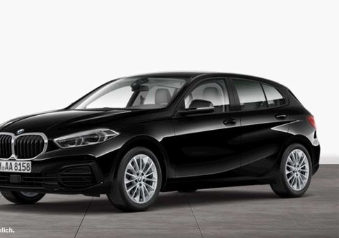 BMW 118, 2023