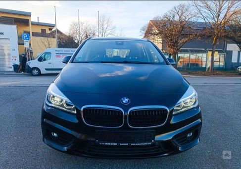 BMW 218, 2018