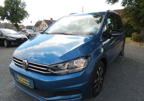 Volkswagen Touran, 2020 3