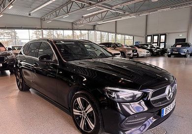 Mercedes-Benz C 300, 2023