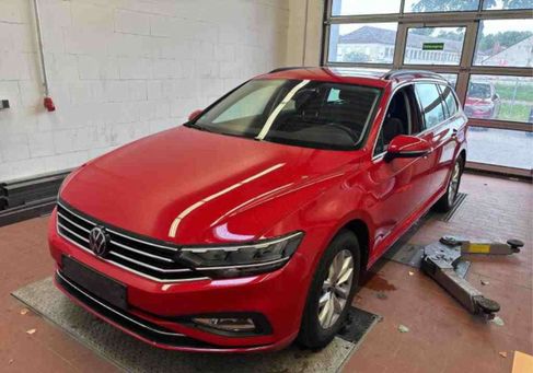 Volkswagen Passat Variant, 2024 3