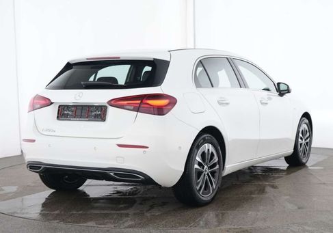 Mercedes-Benz A 250, 2025