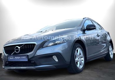 Volvo V40 Cross Country, 2017