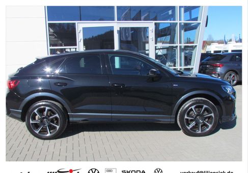 Audi Q3, 2023 2
