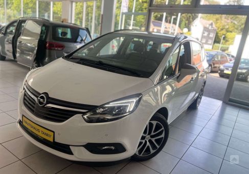 Opel Zafira, 2019