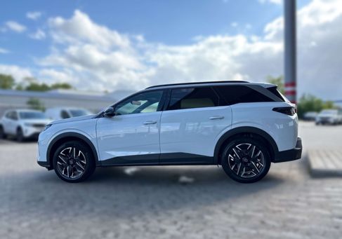 Peugeot 5008, 2025