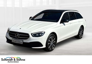 Mercedes-Benz E 300, 2022