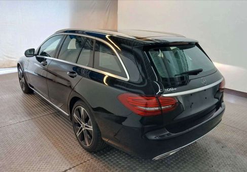 Mercedes-Benz C 300, 2021 2