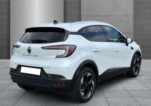 Renault Captur, 2025