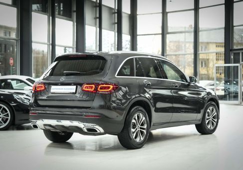 Mercedes-Benz GLC 200, 2020