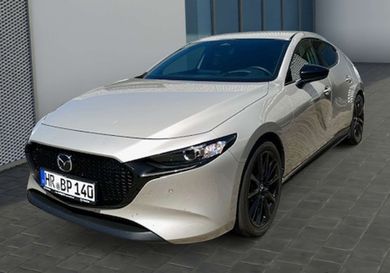 Mazda 3, 2025