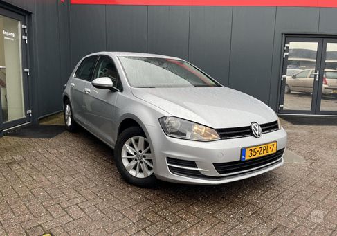 Volkswagen Golf, 2013