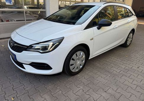 Opel Astra, 2021