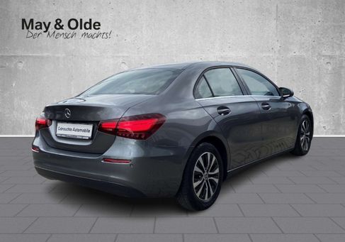 Mercedes-Benz A 180, 2023