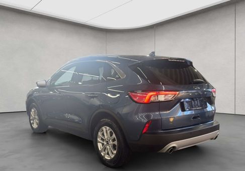 Ford Kuga, 2022