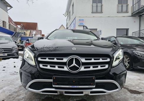 Mercedes-Benz GLA 250, 2017