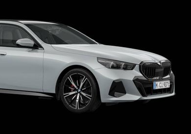 BMW 530, 2027