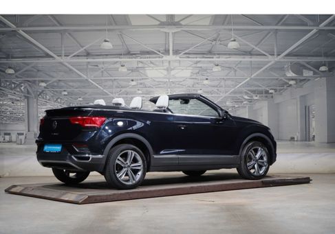Volkswagen T-Roc, 2021