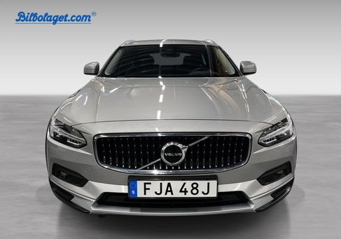 Volvo V90 Cross Country, 2024