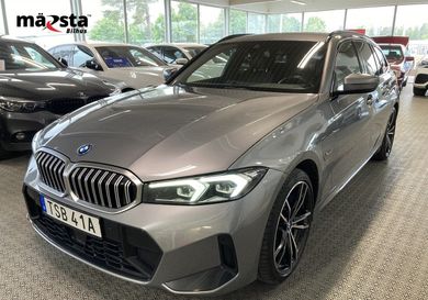 BMW 330, 2023