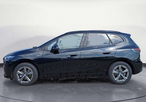 BMW 220, 2025 3