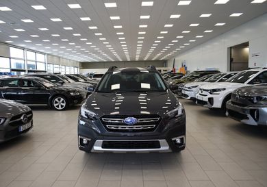 Subaru OUTBACK, 2025
