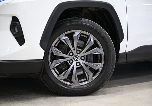 Toyota RAV 4, 2022 3