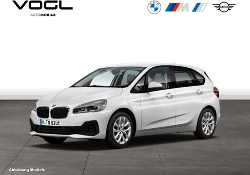 BMW 225, 2020
