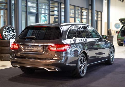 Mercedes-Benz C 180, 2020