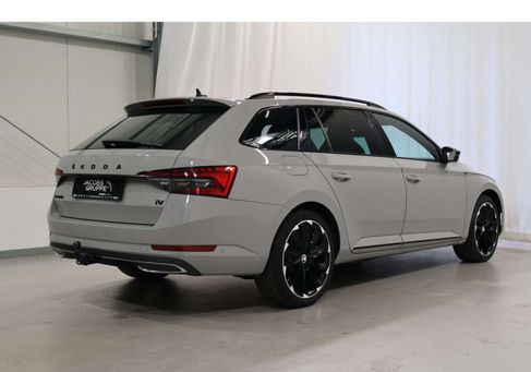 Skoda Superb, 2022